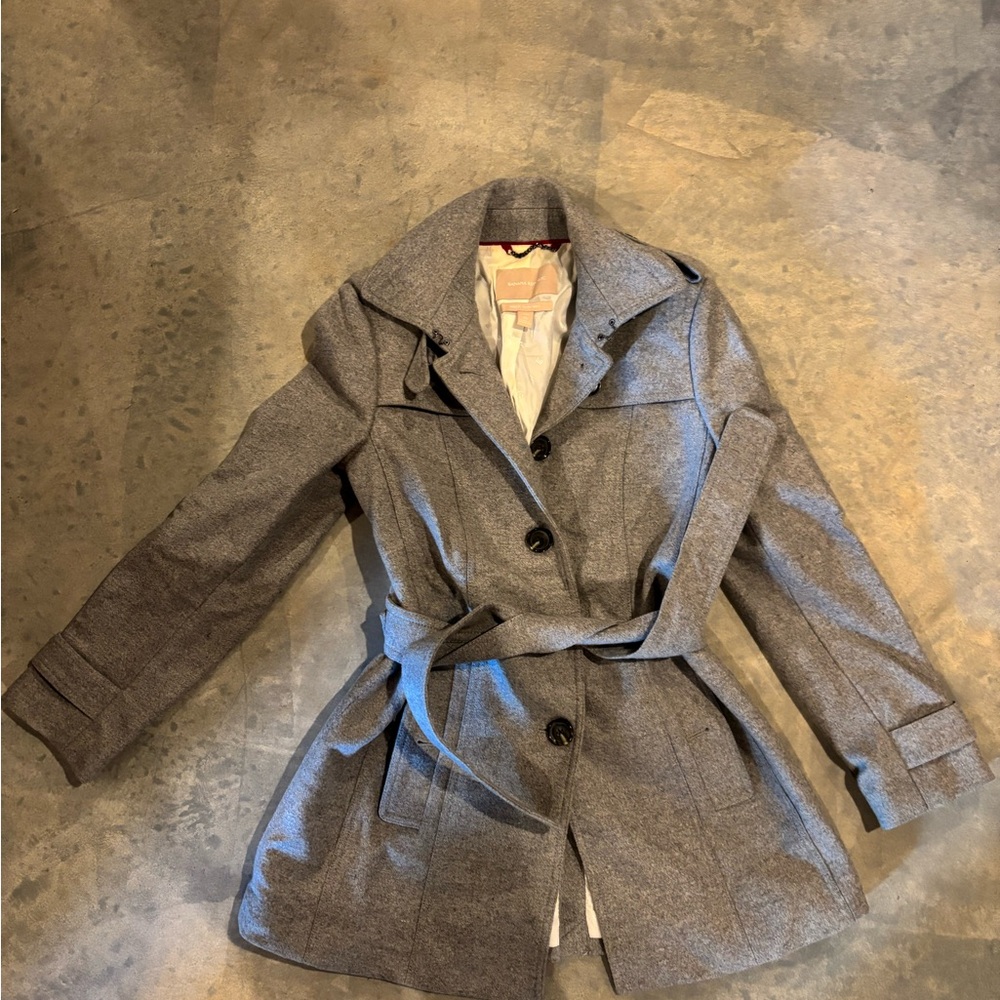 Banana Republic Gray Trench Coat with Belted Style and Wide Collar